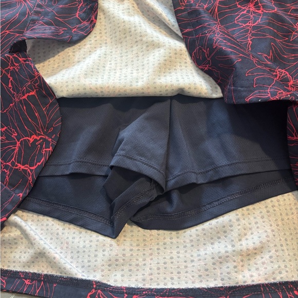 🟡🟡Callaway Navy and Red Patterned Apparel - Picture 4 of 5